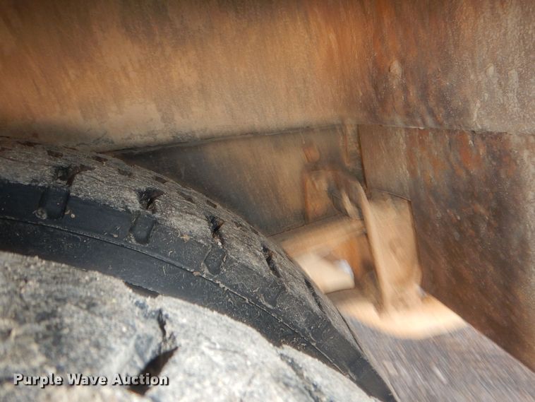 image for item HQ9574 2010 Thomas Built 281TS  school bus