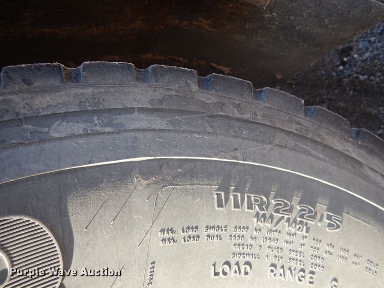 image for item HQ9574 2010 Thomas Built 281TS  school bus