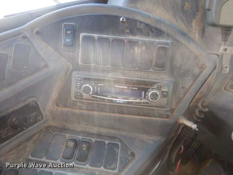 image for item HQ9575 2011 Blue Bird Vision  school bus