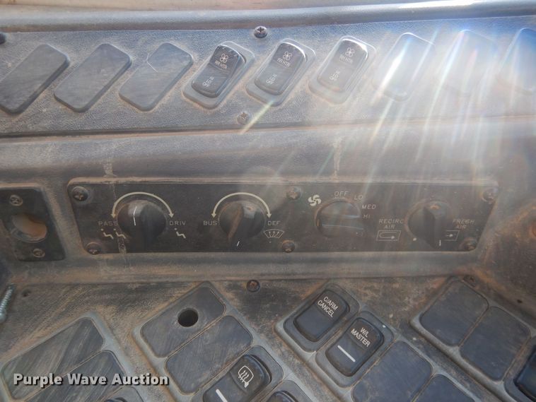 image for item HQ9575 2011 Blue Bird Vision  school bus