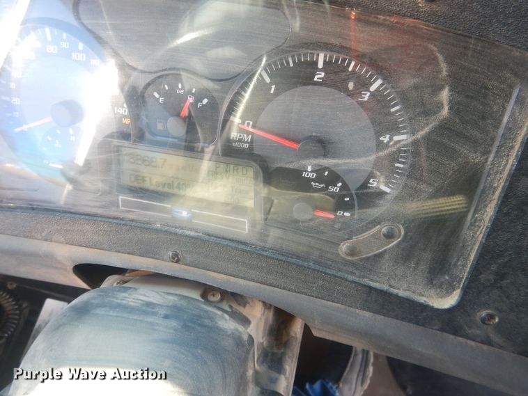 image for item HQ9575 2011 Blue Bird Vision  school bus