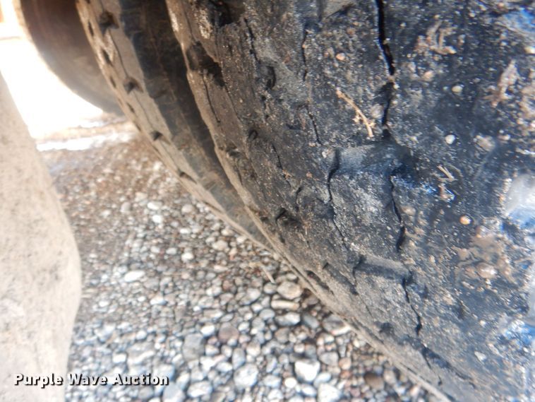 image for item HQ9575 2011 Blue Bird Vision  school bus