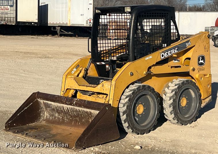 image for item ID9456 2014 John Deere 315  skid steer loader