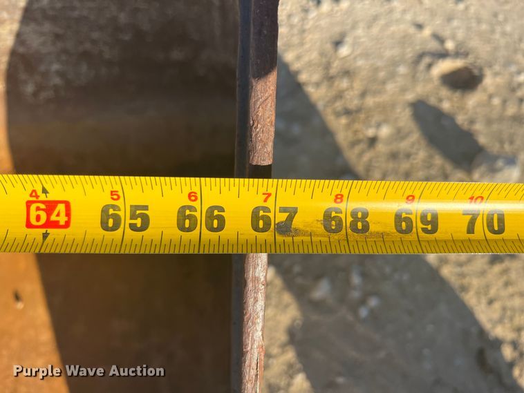 image for item ID9456 2014 John Deere 315  skid steer loader