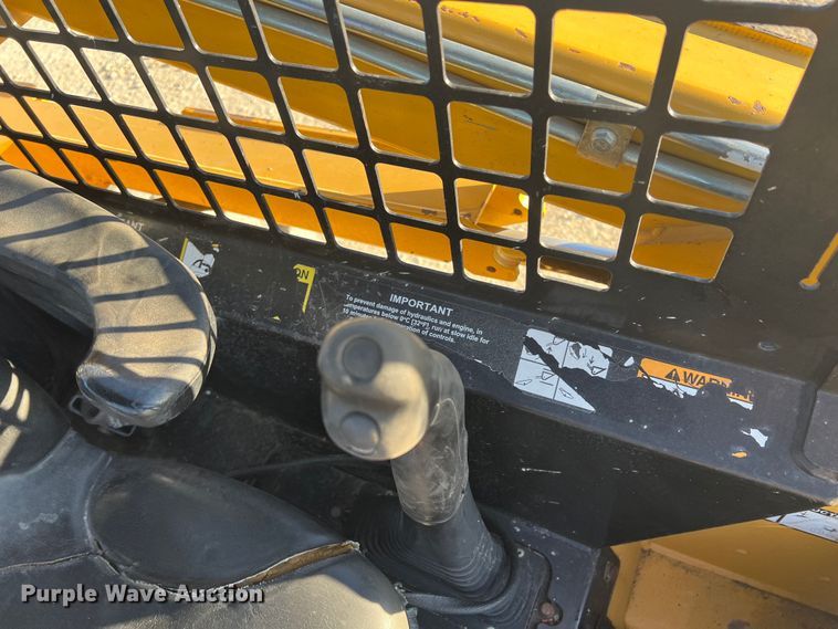 image for item ID9456 2014 John Deere 315  skid steer loader