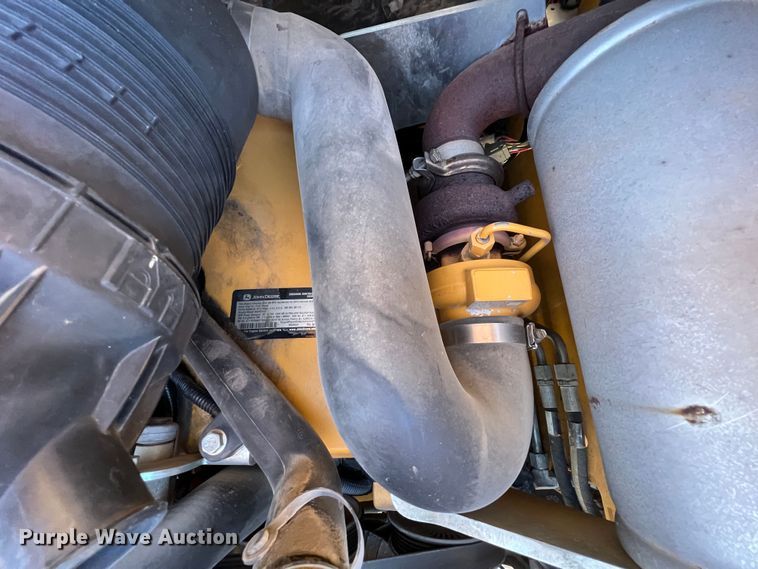 image for item ID9456 2014 John Deere 315  skid steer loader