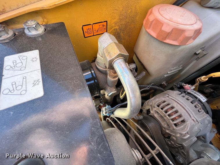 image for item ID9456 2014 John Deere 315  skid steer loader