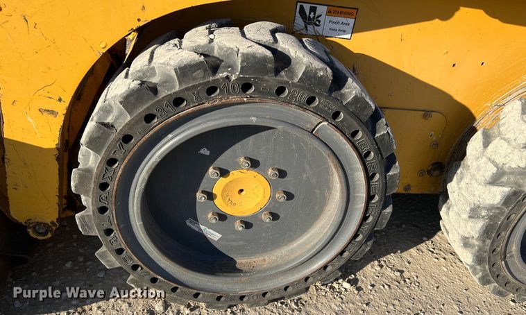 image for item ID9456 2014 John Deere 315  skid steer loader