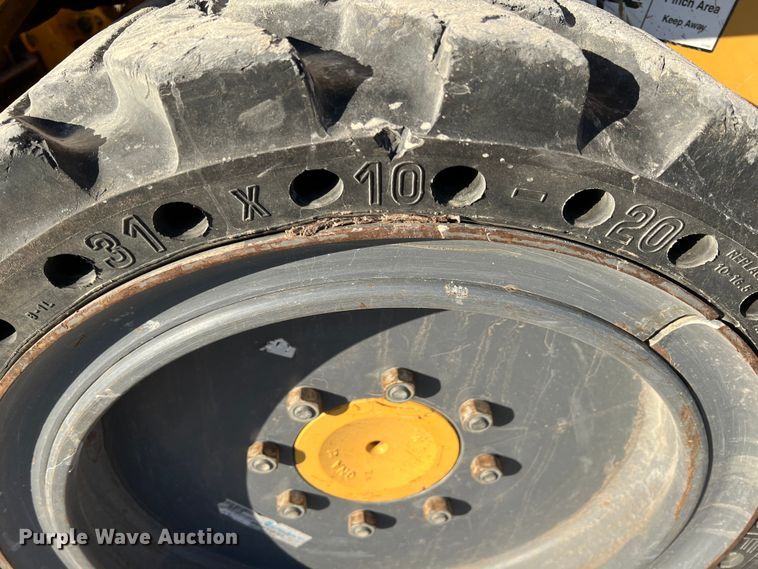 image for item ID9456 2014 John Deere 315  skid steer loader