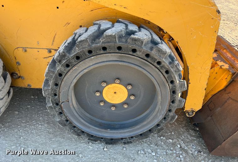 image for item ID9456 2014 John Deere 315  skid steer loader