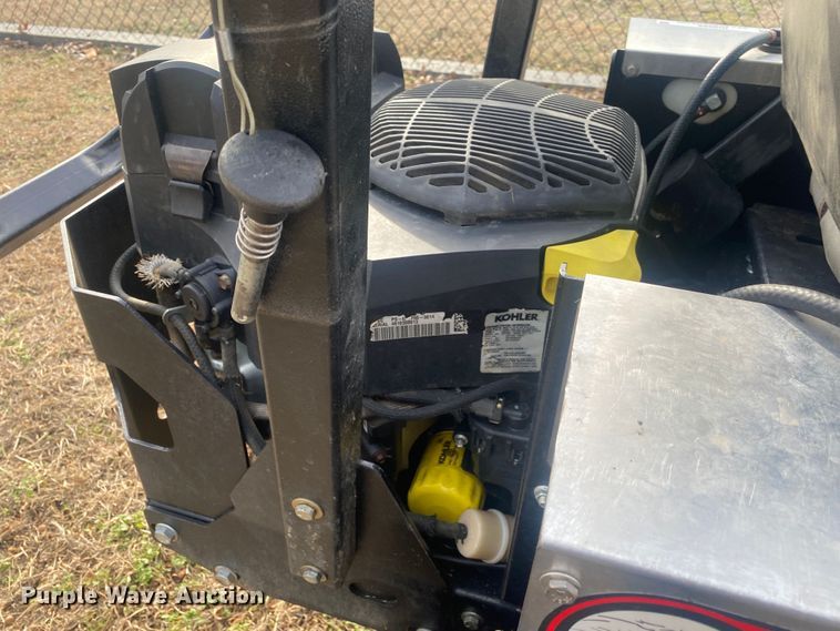 image for item IG9889 2016 Dixie Chopper Magnum HP  ZTR lawn mower