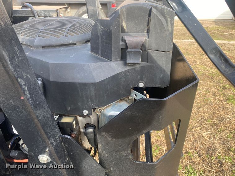 image for item IG9889 2016 Dixie Chopper Magnum HP  ZTR lawn mower