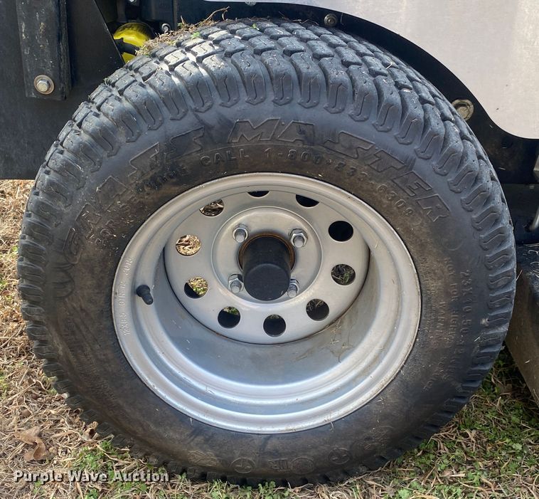 image for item IG9889 2016 Dixie Chopper Magnum HP  ZTR lawn mower