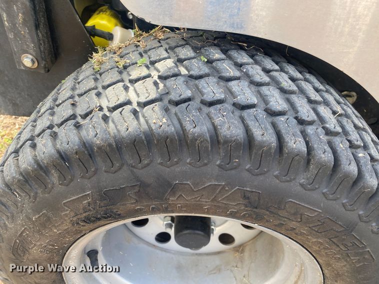 image for item IG9889 2016 Dixie Chopper Magnum HP  ZTR lawn mower