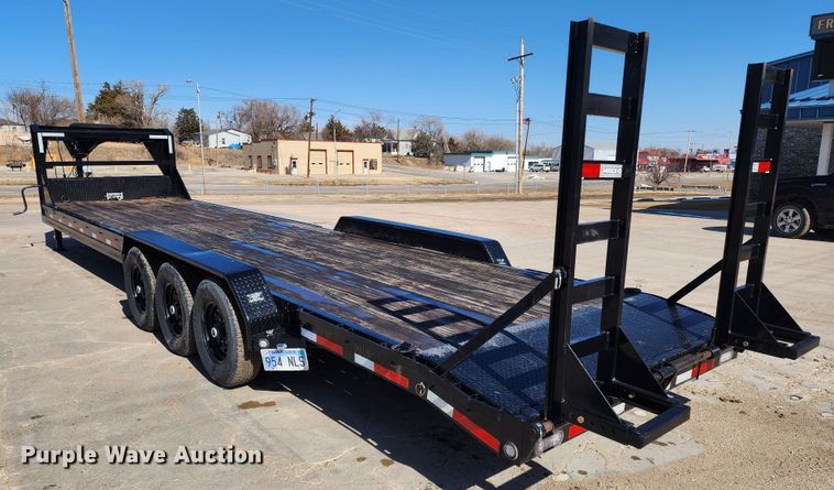 image for item IL9093 2021 Maxey MAXXD  equipment trailer