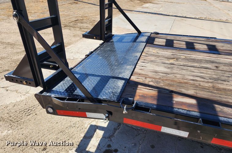 image for item IL9093 2021 Maxey MAXXD  equipment trailer