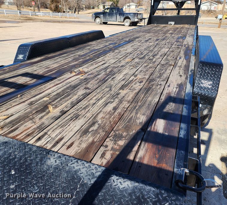 image for item IL9093 2021 Maxey MAXXD  equipment trailer