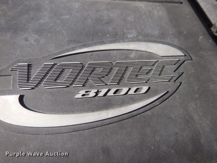 image for item IO9369 2001 Chevrolet Suburban 2500  SUV