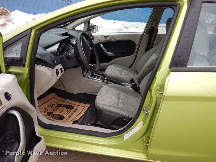 image for item IO9375 2011 Ford Fiesta SE