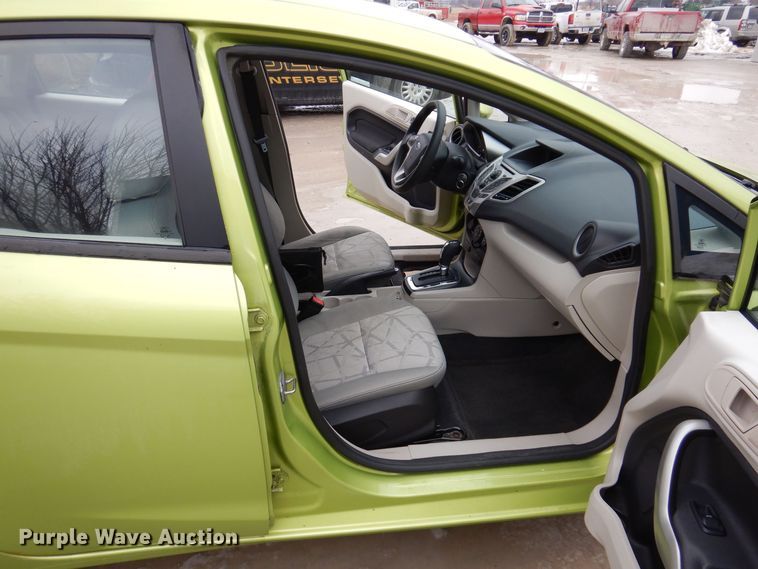 image for item IO9375 2011 Ford Fiesta SE