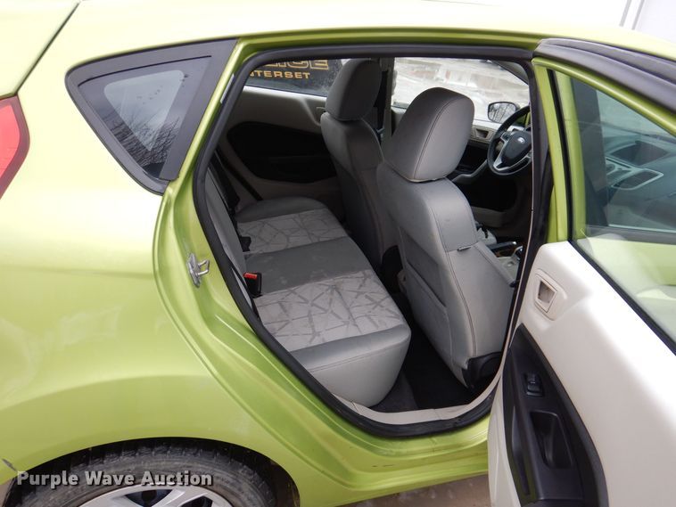 image for item IO9375 2011 Ford Fiesta SE