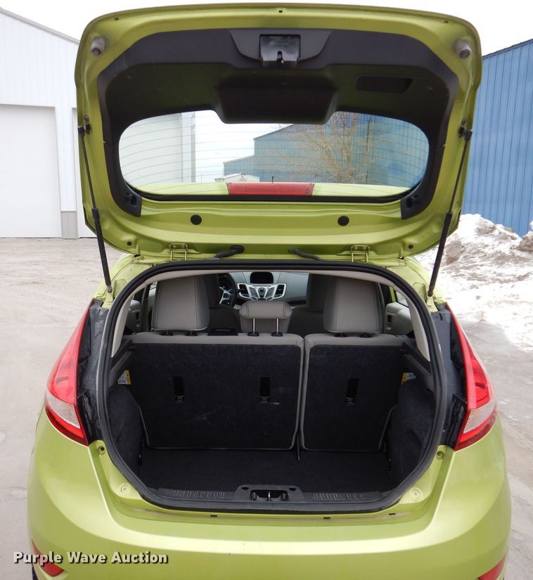 image for item IO9375 2011 Ford Fiesta SE
