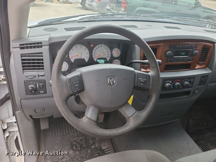 image for item IO9399 2006 Dodge Ram 1500 SLT  pickup truck