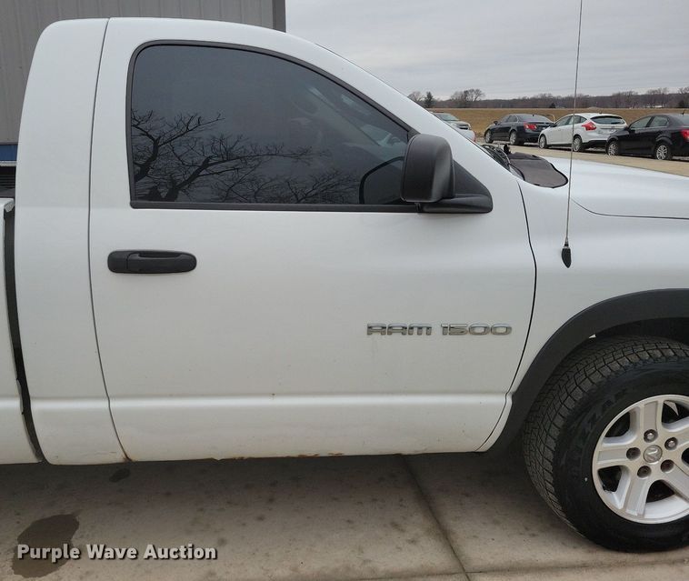 image for item IO9399 2006 Dodge Ram 1500 SLT  pickup truck