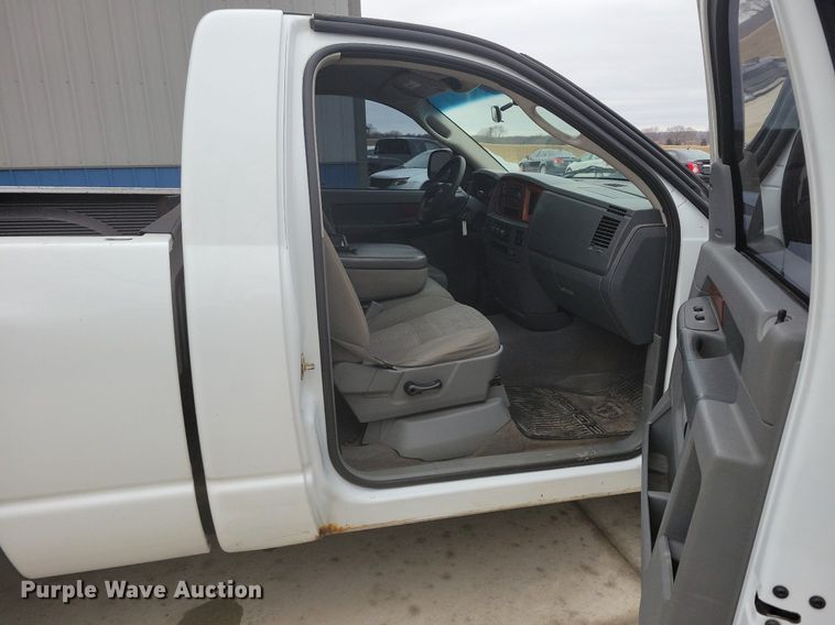 image for item IO9399 2006 Dodge Ram 1500 SLT  pickup truck