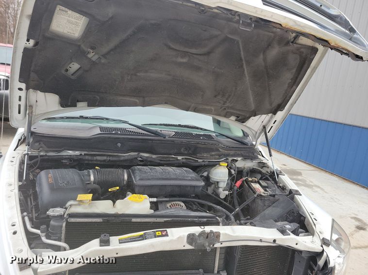 image for item IO9399 2006 Dodge Ram 1500 SLT  pickup truck