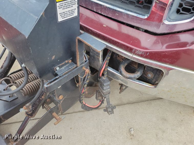 image for item IO9400 2005 Ford F250 Super Duty XLT  SuperCab pickup truck