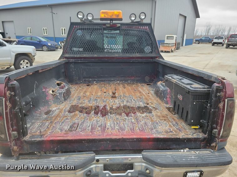 image for item IO9400 2005 Ford F250 Super Duty XLT  SuperCab pickup truck