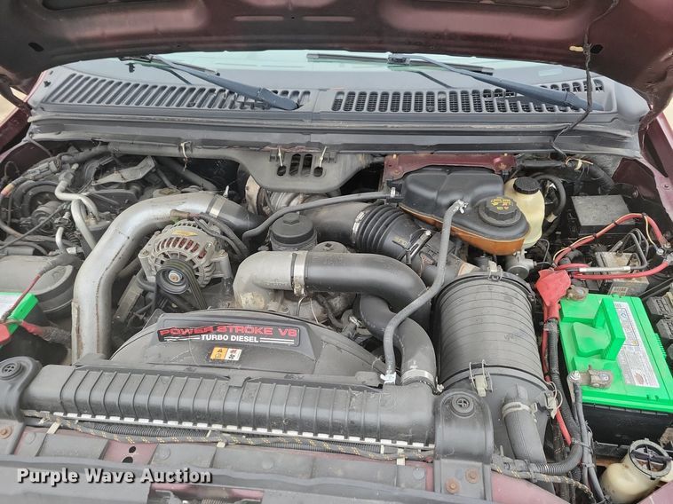 image for item IO9400 2005 Ford F250 Super Duty XLT  SuperCab pickup truck