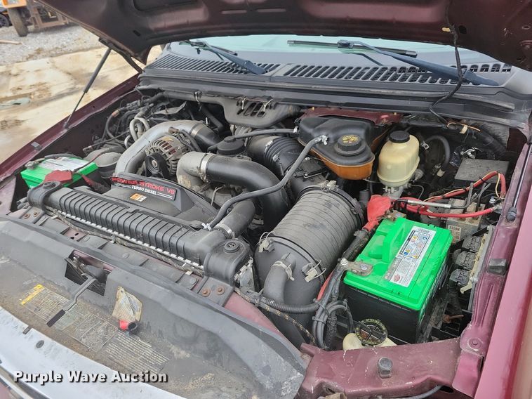 image for item IO9400 2005 Ford F250 Super Duty XLT  SuperCab pickup truck