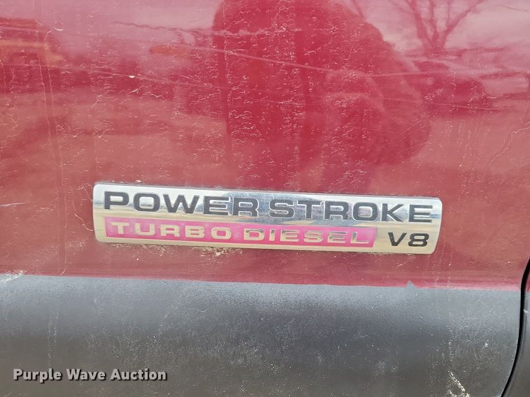 image for item IO9400 2005 Ford F250 Super Duty XLT  SuperCab pickup truck