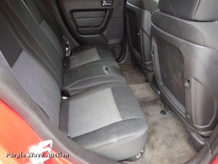 image for item IO9402 2006 Hummer H3  SUV