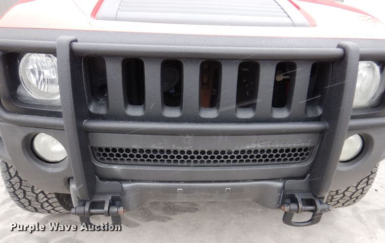 image for item IO9402 2006 Hummer H3  SUV