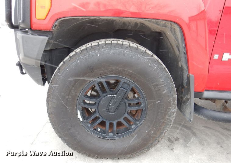 image for item IO9402 2006 Hummer H3  SUV