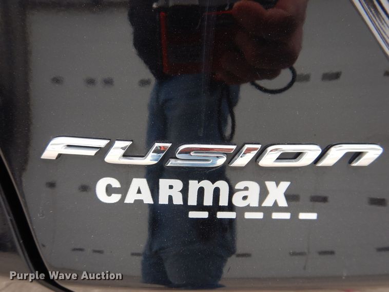 image for item IO9403 2016 Ford Fusion