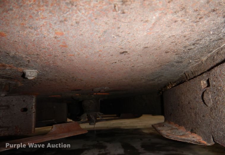 image for item IO9416 2018 Scag V-Ride II  ZTR lawn mower