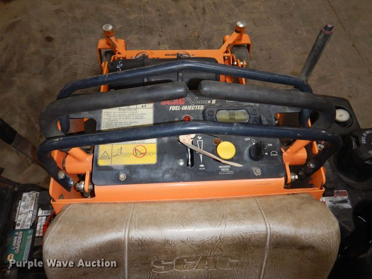 image for item IO9417 2018 Scag V-Ride II  ZTR lawn mower