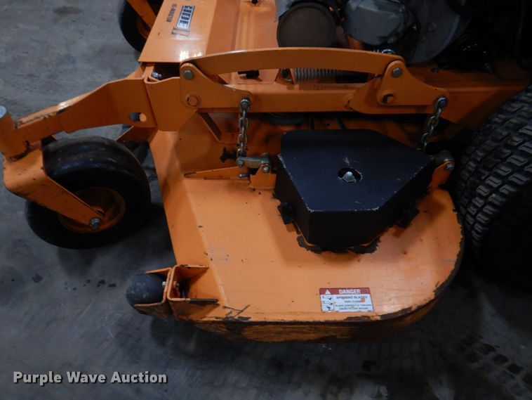 image for item IO9419 2018 Scag V-Ride II  ZTR lawn mower