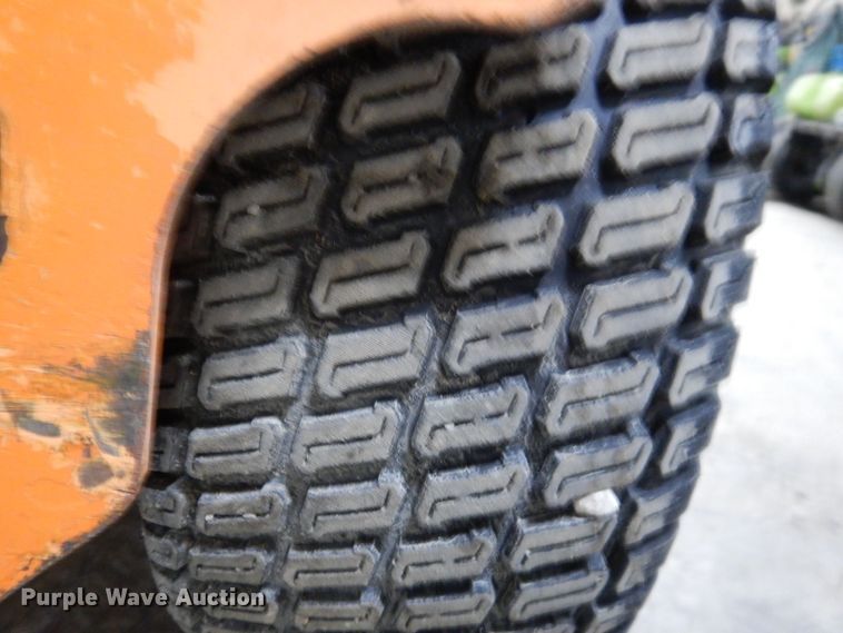 image for item IO9420 2018 Scag V-Ride II  ZTR lawn mower