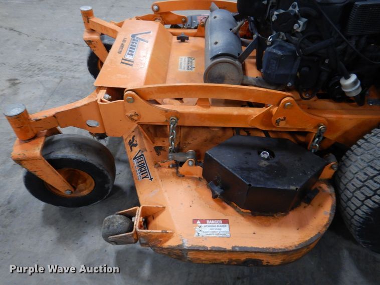 image for item IO9421 2018 Scag V-Ride II  ZTR lawn mower