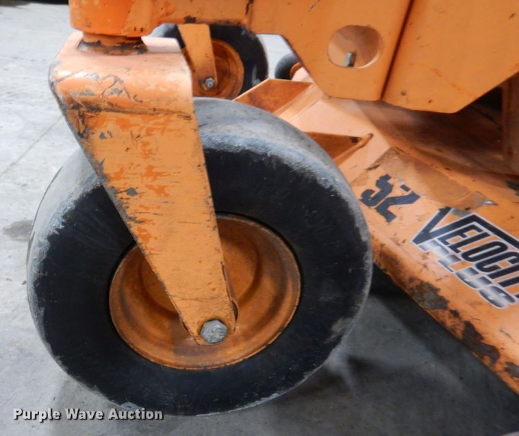 image for item IO9421 2018 Scag V-Ride II  ZTR lawn mower