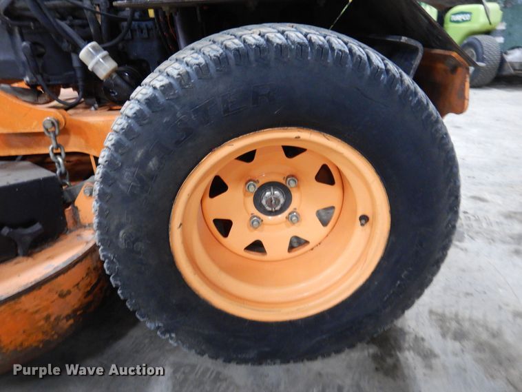 image for item IO9421 2018 Scag V-Ride II  ZTR lawn mower