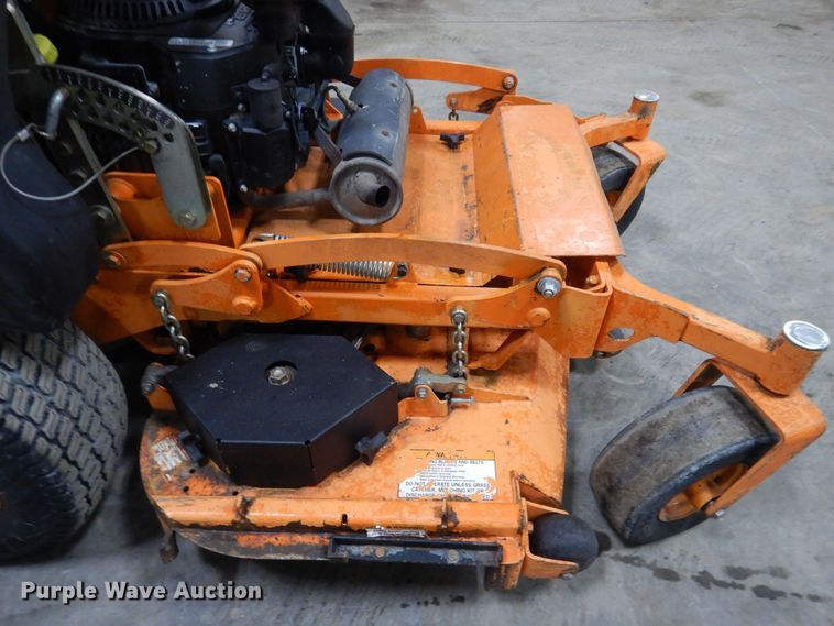 image for item IO9422 2018 Scag V-Ride II  ZTR lawn mower