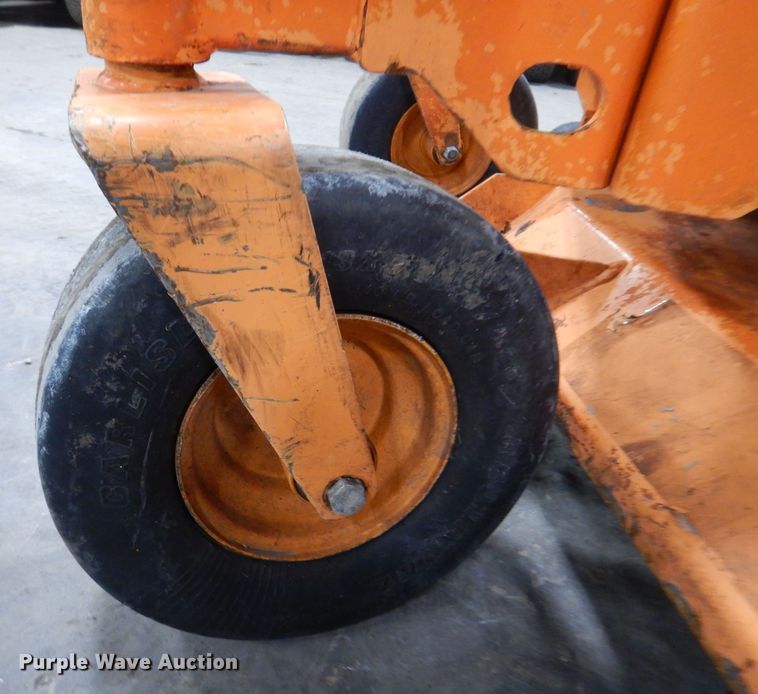 image for item IO9422 2018 Scag V-Ride II  ZTR lawn mower