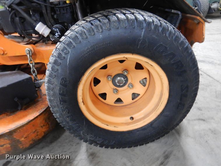 image for item IO9422 2018 Scag V-Ride II  ZTR lawn mower