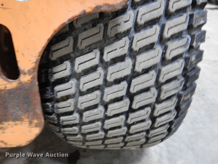 image for item IO9423 2018 Scag V-Ride II  ZTR lawn mower